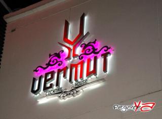 Foto 8 de Diciembre 14 del 2013 en Vermut Cocktail House