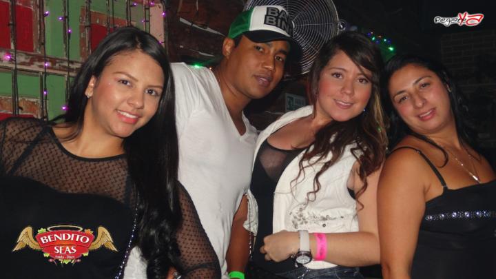 Foto 2 de Bendito Seas - 5to FDS Nov 2014 en Discoteca Bendito Seas Medellin, Medellín