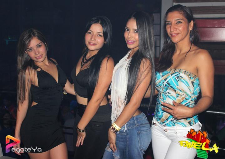 Foto 6 de Favela - Enero 17 y 24 del 2015 en Favela Club Menga, Cali