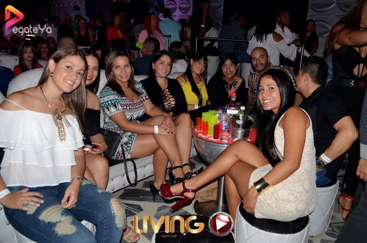 Foto 19 de Living - 1er & 2do Fds Agosto 2016 en Living Night Club, Cali