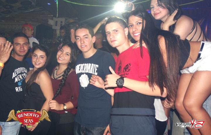 Foto 59 de Bendito Seas - Halloween 2014 en Discoteca Bendito Seas Medellin, Medellín