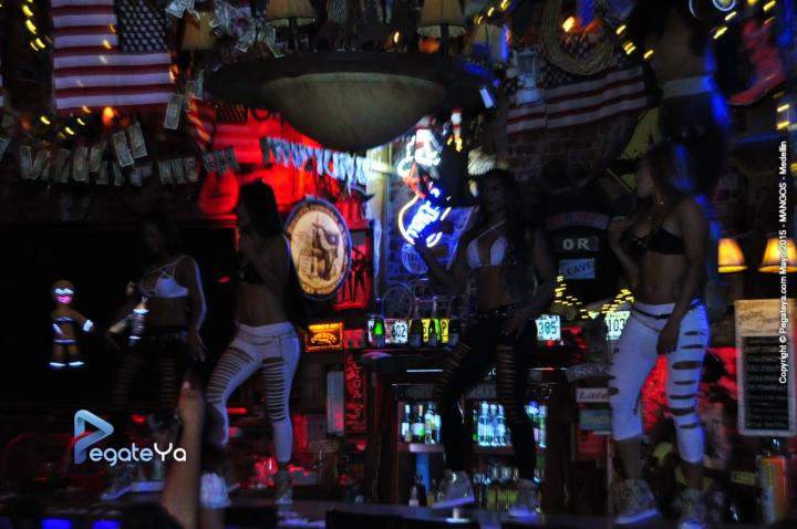 Foto 80 de Mangos Medellin - 22 -23 Mayo de 2015 en Discoteca Mangos Medellin, Medellín