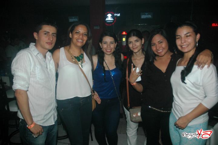 Foto 7 de Ampm Bar - Sept 6 2014 en Am / PM Bar - Cali, Cali