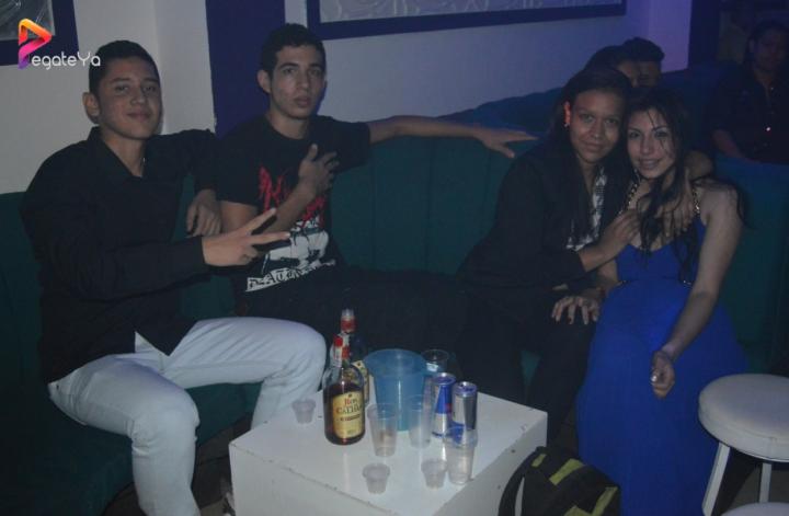 Foto 9 de Ahma Bar - 4to FDS Junio 2015 en Ahma Cali, Cali