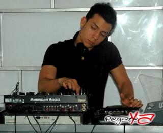Foto 18 de Diciembre 14 del 2013 en Babel / Barra Libre Cali, Cali