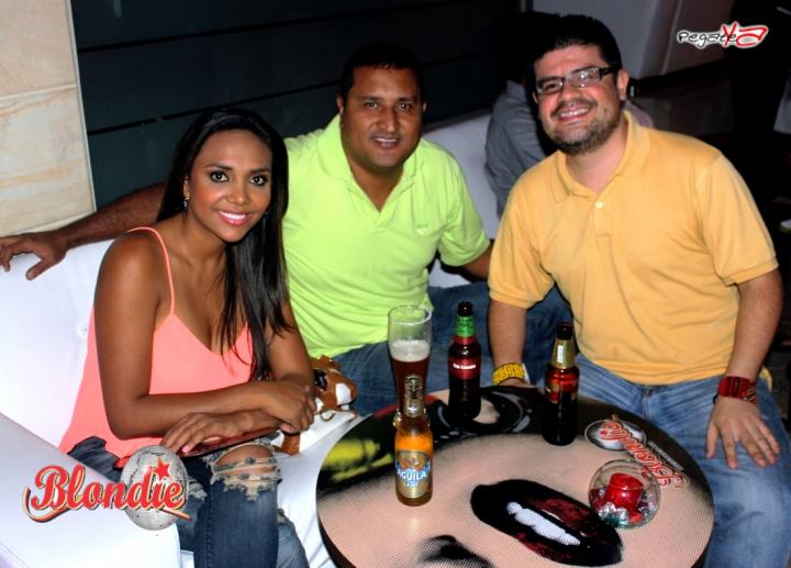 Foto 35 de Blondie - Dic 6 y 13 del 2014 en Blondie Bar Cali, Cali