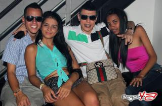 Foto 34 de Octubre 12 del 2013 en Babel / Barra Libre Cali, Cali