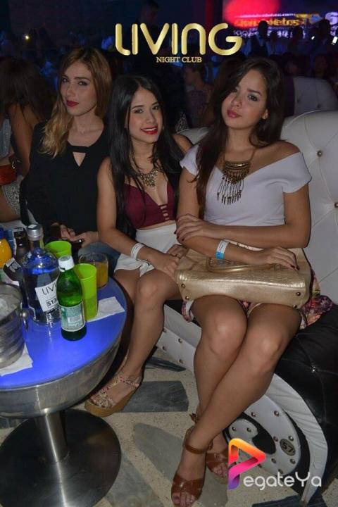 Foto 1 de Living Night Club - 1er fds Mayo 2016 en Living Night Club, Cali