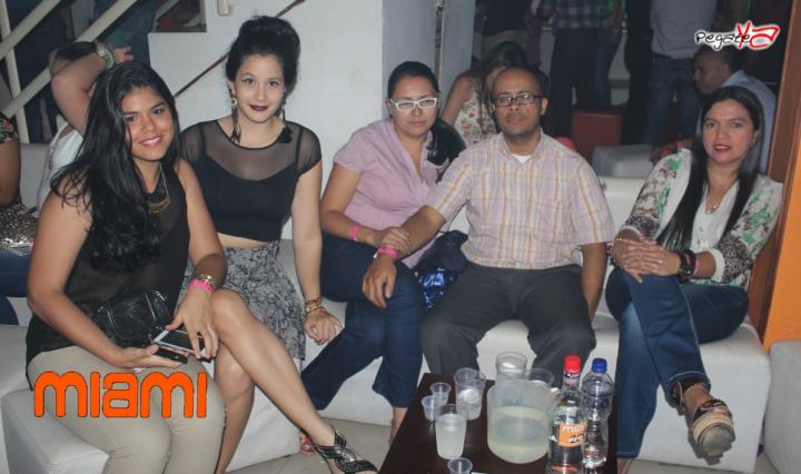 Foto 14 de Miami Bar - 1er FDS Nov 2014 en Miami Bar Cali, Cali