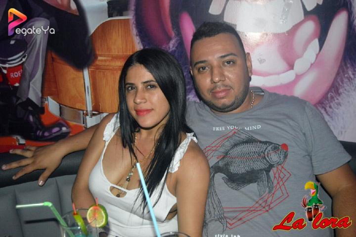 Foto 4 de La Lora - 3ER Fds Mayo 2017 en La Lora Bar, Cali
