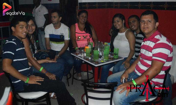 Foto 16 de Praga City - 5to FDS Mayo 2015 en Praga City, Cali