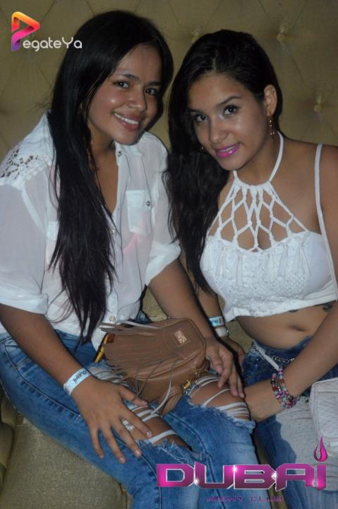 Foto 2 de Dubai Night Club - Feria. 2015 en Dubai Night Club