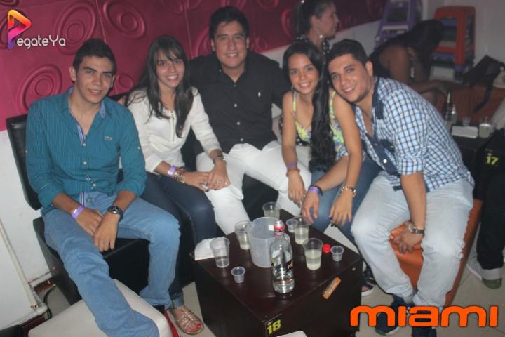 Foto 25 de Miami - 2do FDS Oct 2015 en Miami Bar Cali, Cali