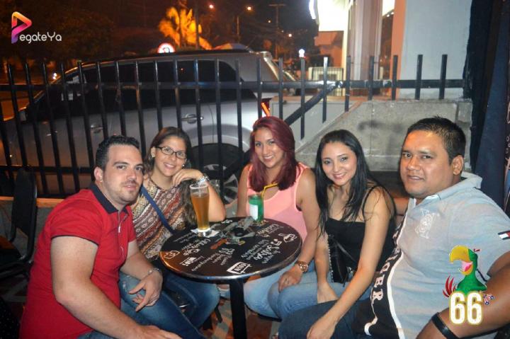 Foto 4 de La Lora Bar - 2do FDS Marzo 2016 en La Lora Bar, Cali
