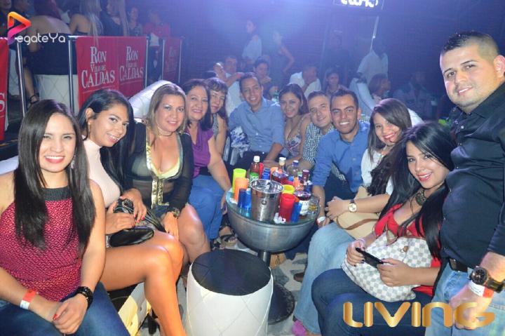 Foto 77 de Living - 1er & 2do Fds Octubre 2016 en Living Night Club, Cali