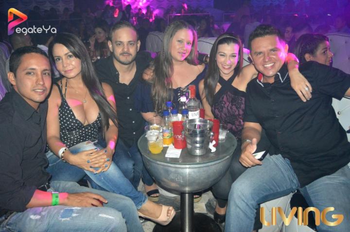 Foto 88 de Living - 3er & 4To Fds Octubre 2016 en Living Night Club, Cali