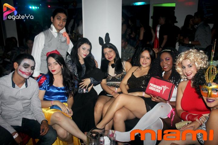 Foto 21 de Miami Bar - Hallowen 2016 en Miami Bar Cali, Cali