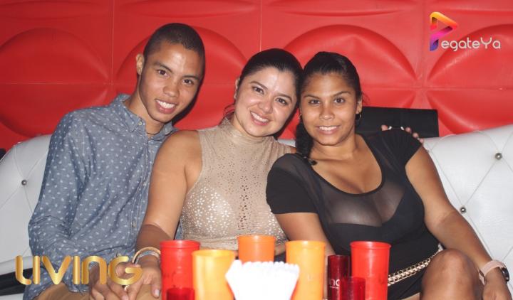 Foto 15 de Living - Enero 16 del 2015 en Living Night Club, Cali