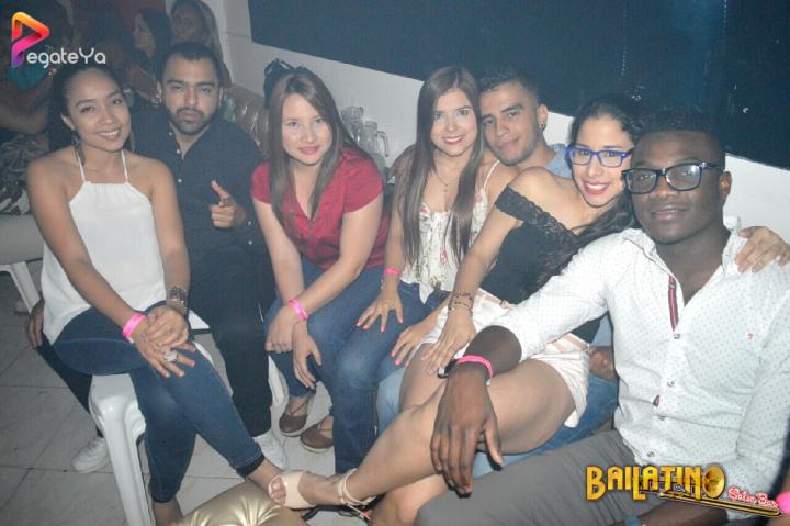 Foto 43 de Bailatino - 5to Fds Abril 2017 en Bailatino - Bar, Cali