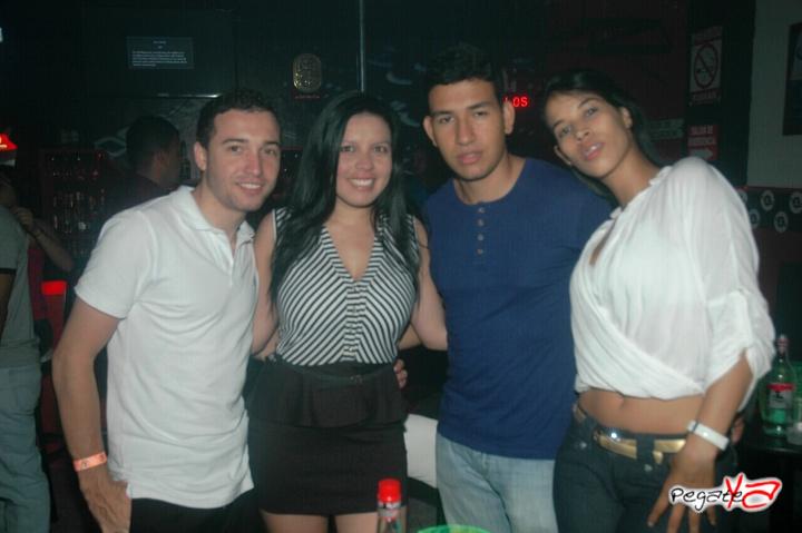 Foto 8 de Ampm Bar - Sept 6 2014 en Am / PM Bar - Cali, Cali