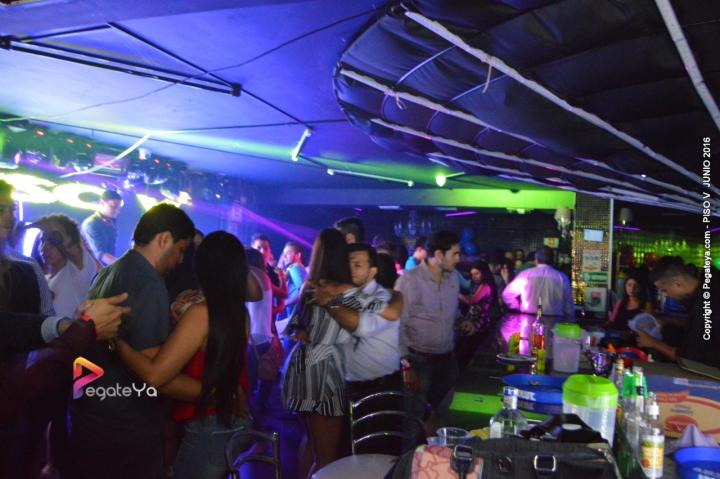Foto 22 de PISO V - 24 y 25 de junio de 2016 en Bar Piso V Bucaramanga, Bucaramanga