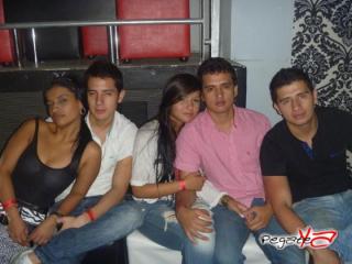 Foto 12 de Marzo 17 del 2012 en Babel / Barra Libre Cali, Cali