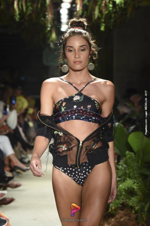 Foto 5 de Fotos Agua Bendita - Colombiamoda 2017 en Fotos Colombiamoda, Medellín