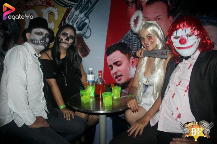 Foto 6 de El DF Club - Hallowen 2016 en El DF Club Discoteca