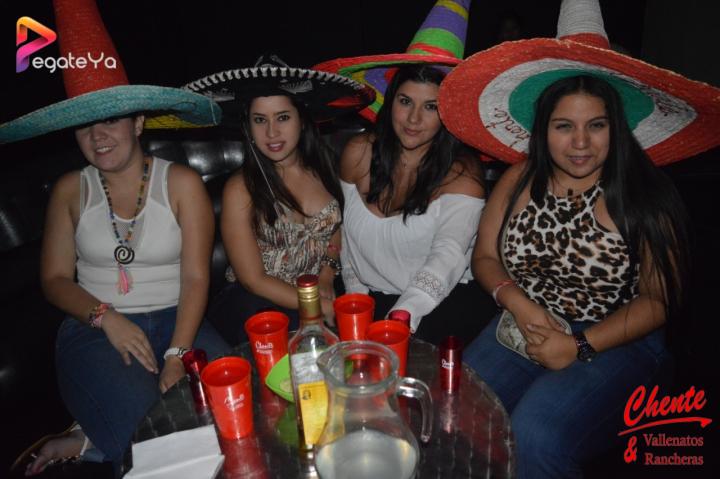 Foto 15 de Chente - 3er FDS Febrero 2016 en CHENTE Vallenatos y Rancheras, Cali