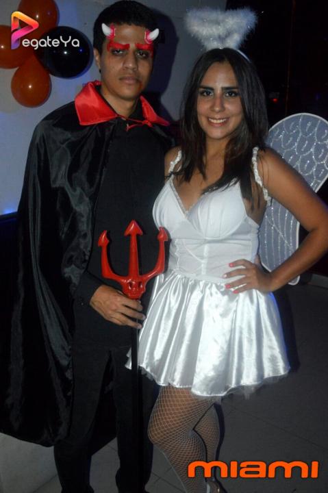 Foto 18 de Miami - Halloween 2015 en Miami Bar Cali, Cali