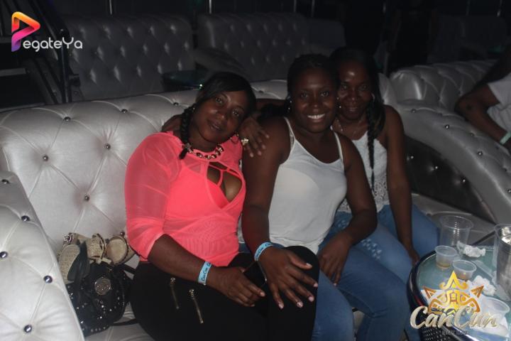 Foto 44 de Cancun Night Club - Feria 2015 en Cancun Night Club