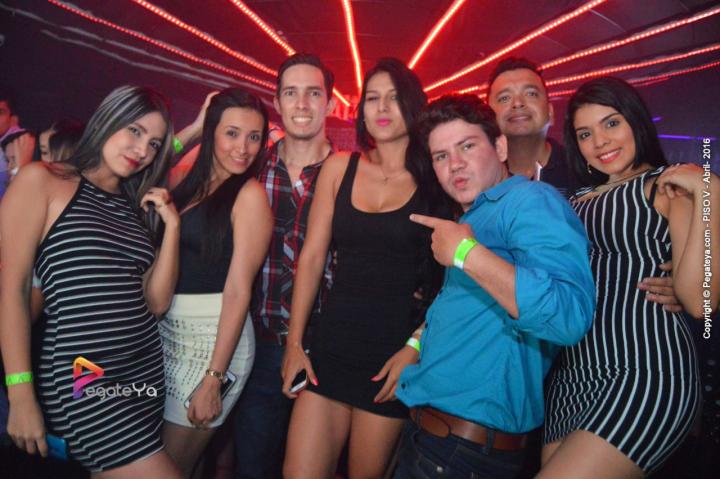 Foto 25 de PISO V - viernes 29 de abril en Bar Piso V Bucaramanga, Bucaramanga