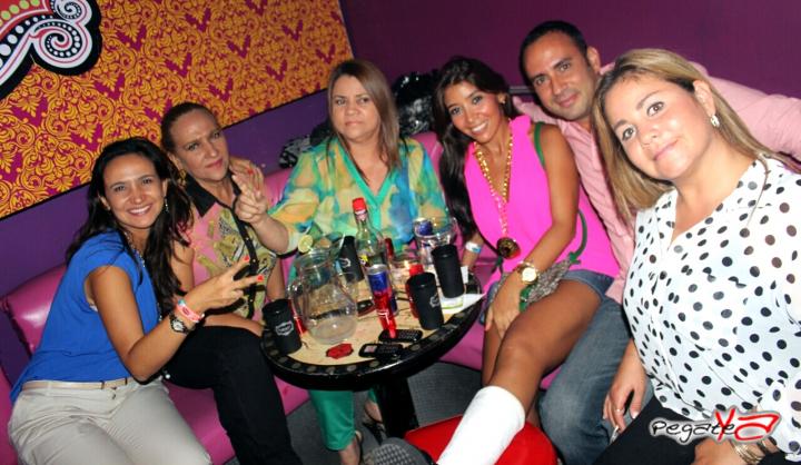 Foto 14 de Kabaret - Julio 26 en Kabaret - Granada, Cali