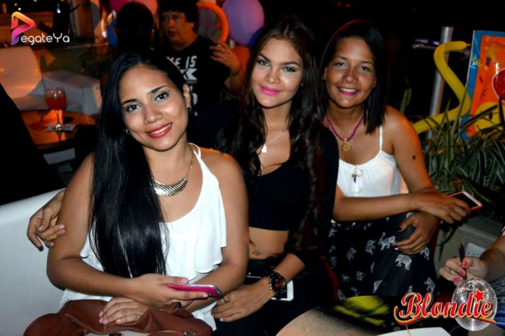 Foto 14 de Blondie - 4to FDS Febrero 2016 en Blondie Bar Cali, Cali
