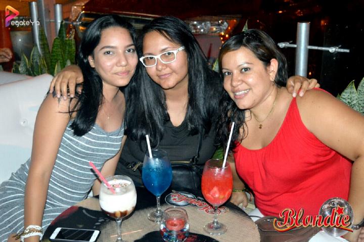 Foto 16 de Blondie - 3er Fds Abril 2017 en Blondie Bar Cali, Cali