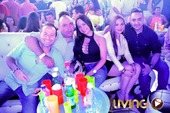 Foto 20 de Living - Feria de Cali 2016 en Living Night Club, Cali
