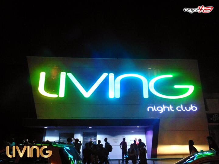 Foto 8 de Living - Amor y Amistad en Living Night Club, Cali