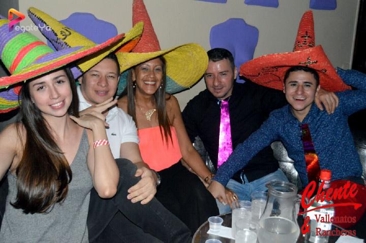 Foto 5 de CHENTE - 2DO FDS Oct 2016 en CHENTE Vallenatos y Rancheras, Cali