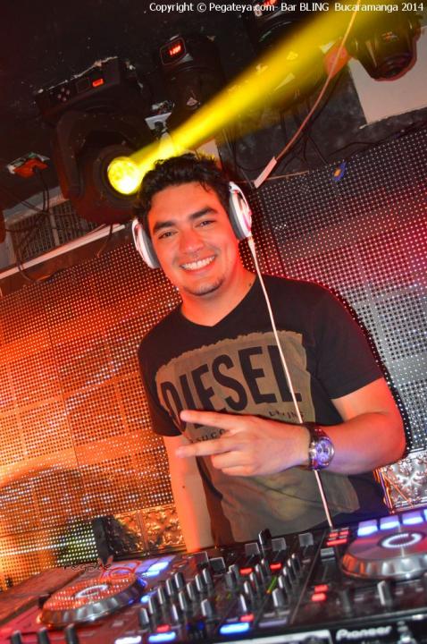 Foto 84 de Bar Bling 26 -27 septiembre 2014 en Bar Bling Bucaramanga, Bucaramanga