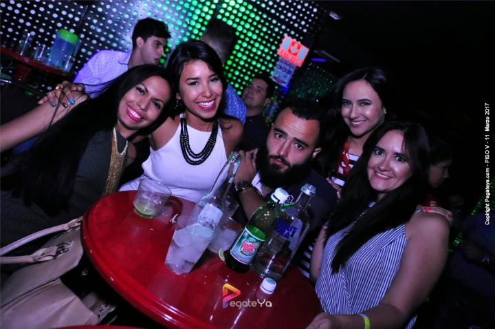 Foto 53 de Piso V - Sabado 11 de marzo de 2017 en Bar Piso V Bucaramanga, Bucaramanga