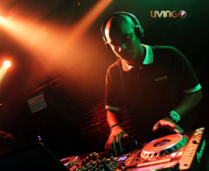 Foto 25 de Living - 3er Fds Abril 2017 en Living Night Club, Cali