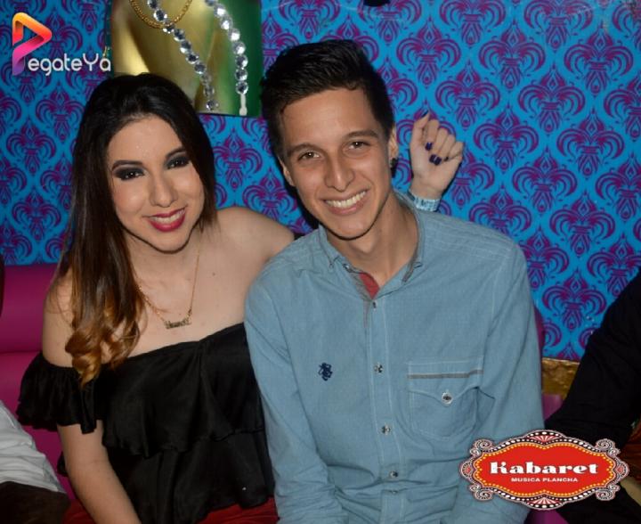 Foto 2 de Kabaret Bar - 1er Fds Mayo 2017 en Kabaret - Granada, Cali