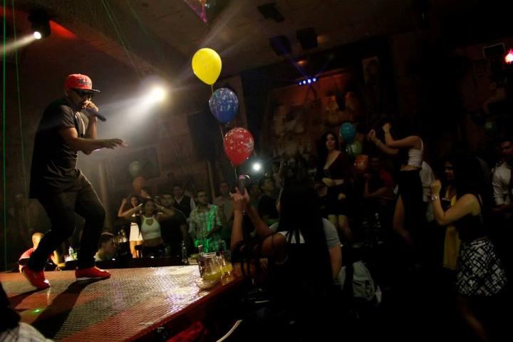Foto 38 de FOTOS AMARNA MEDELLIN - 23 Mayo de 2015 en Discoteca Amarna Medellin, Medellín