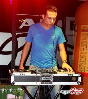 Foto 25 de Septiembre 28 del 2013 en Am / PM Bar - Cali, Cali