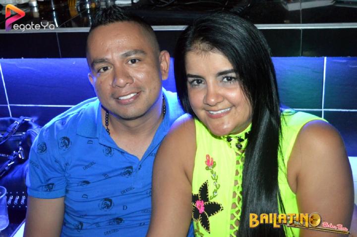 Foto 74 de Bailatino - AMOR & AMISTAD 2016 en Bailatino - Bar, Cali