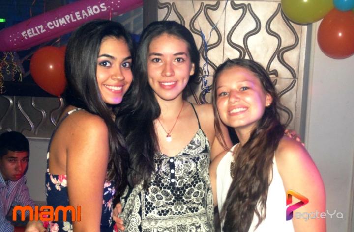 Foto 6 de Miami Bar - Marzo 08 del 2015 en Miami Bar Cali, Cali