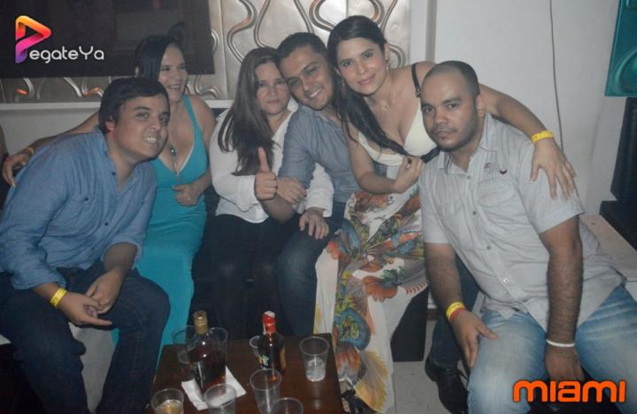 Foto 17 de Miami Bar - Amor y Amistad 2015 en Miami Bar Cali, Cali