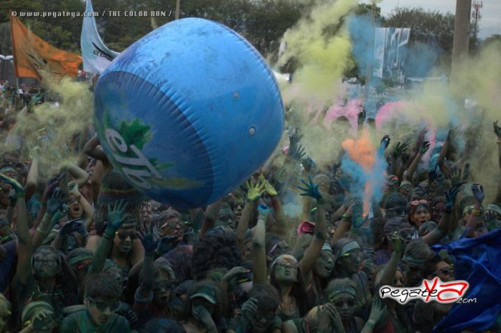 Foto 458 de The Color Run en The Color Run, Villavicencio