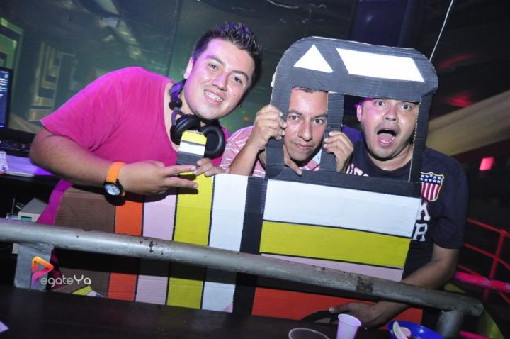Foto 68 de El manicomio sábado 18 de abril 2015 en Discoteca El Manicomio Bucaramanga, Bucaramanga