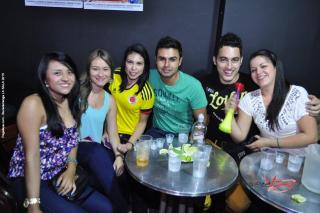 Foto 34 de Partido Colombia vs Ecuador en La Sala Club, Bucaramanga